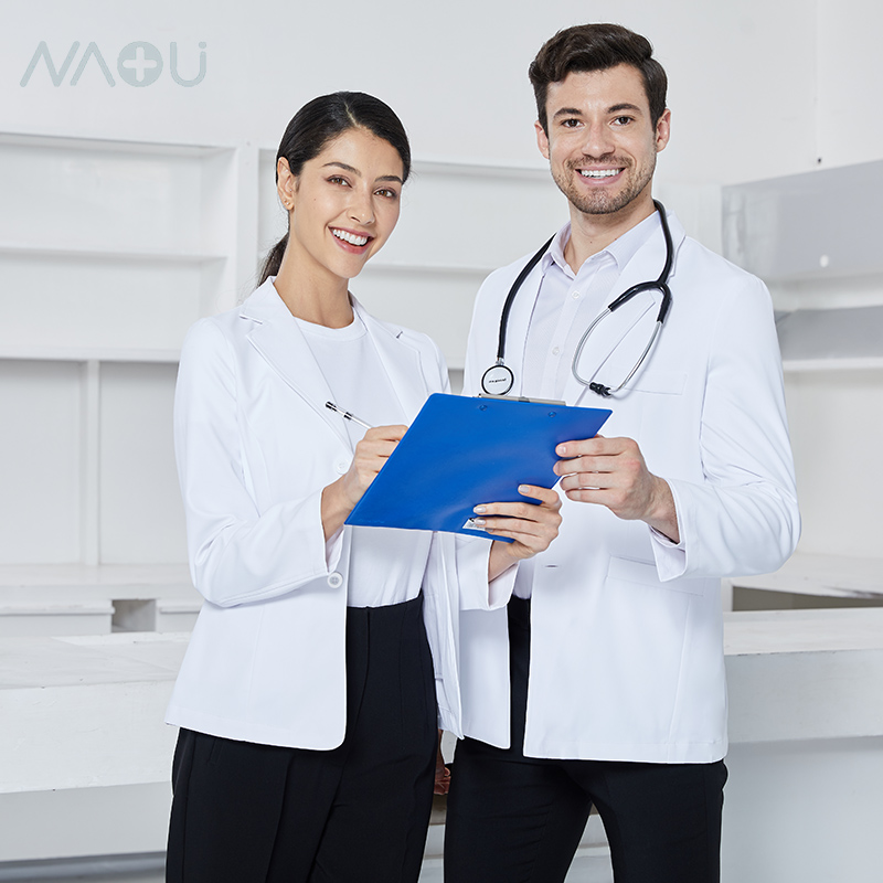 En ventas, uniformes de médico - Medical Lab Center reseña y precio